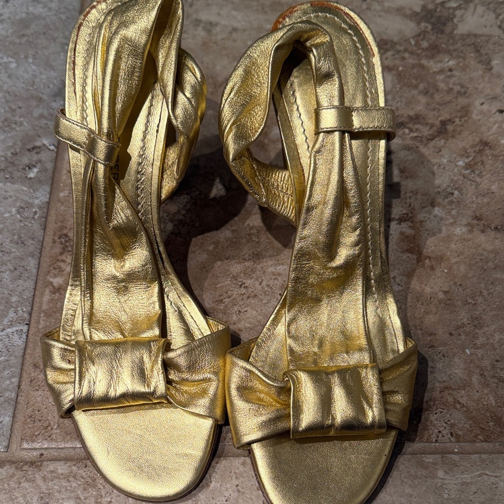 Diane Von Furstenberg Gold Sandals with Bow Accent